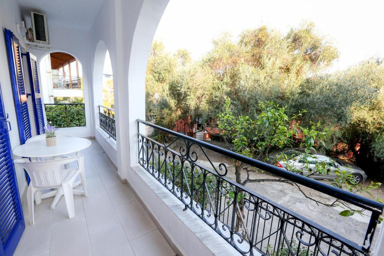Athina Apartments Като-Коракиана Экстерьер фото